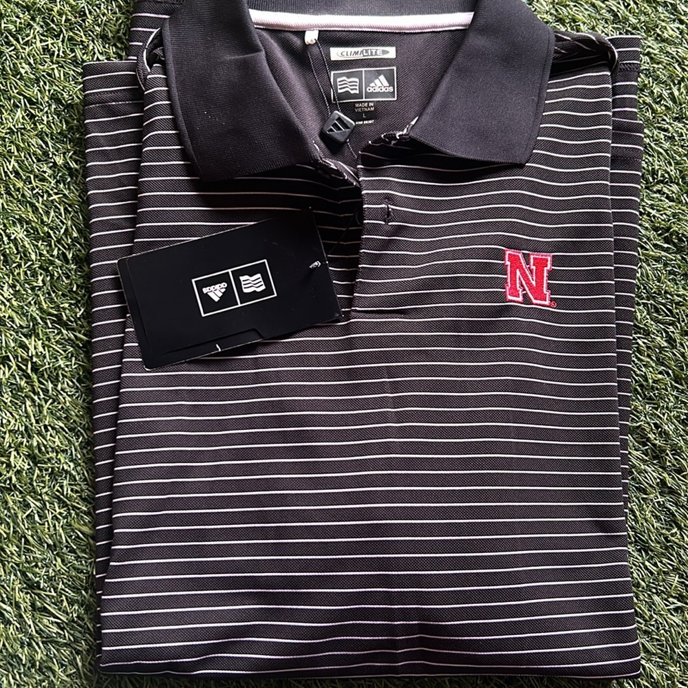 Adidas man’s short sleeve shirt - Picture 8 of 9